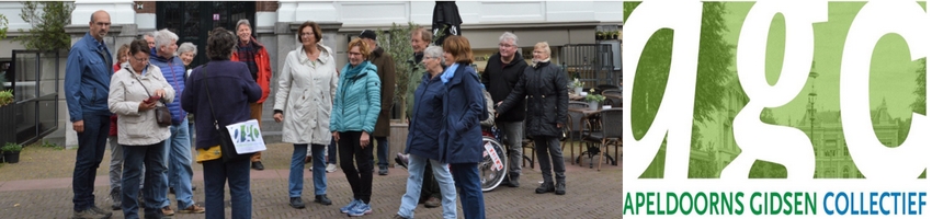 Stadswandelingen met een gids van het AGC
